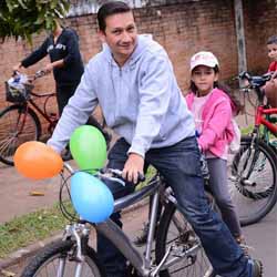 Passeio ciclístico entre pais e filhos - Dona Cota