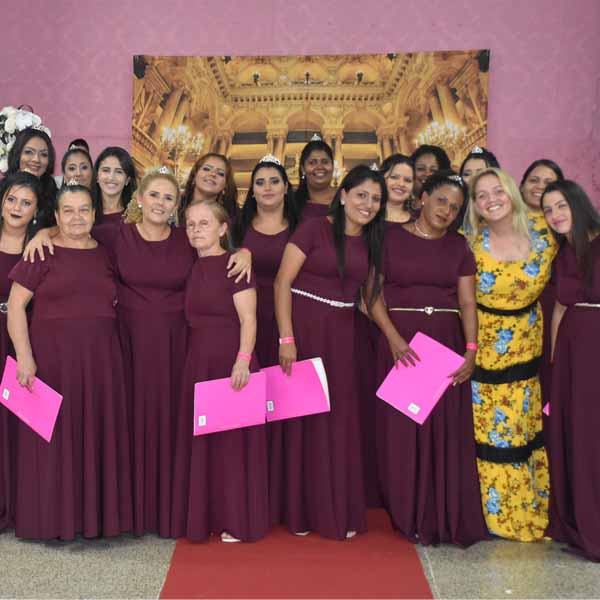 4º Chá Pérolas Preciosas reúne dezenas de mulheres