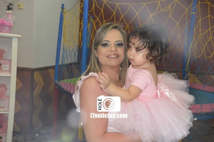 RETROSPECTIVA - 19/12/2016 - Alícia Nóbrega comemora seu 2º aninho com festa da Bailarina
